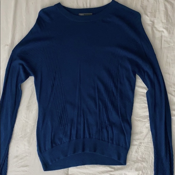 Sweater - Picture 1 of 3